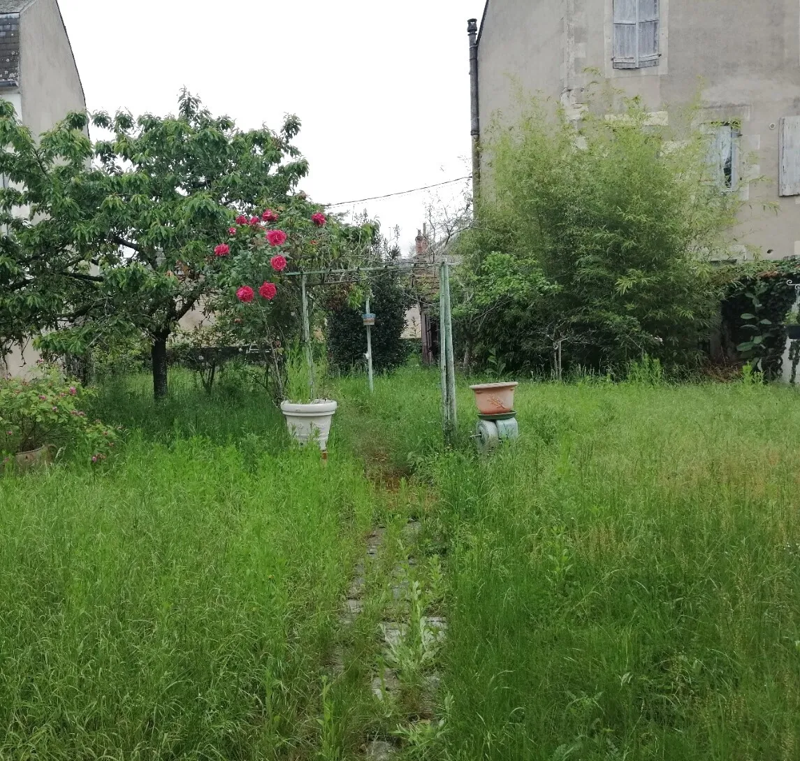 Maison spacieuse 5 chambres à Nevers avec jardin et garage 