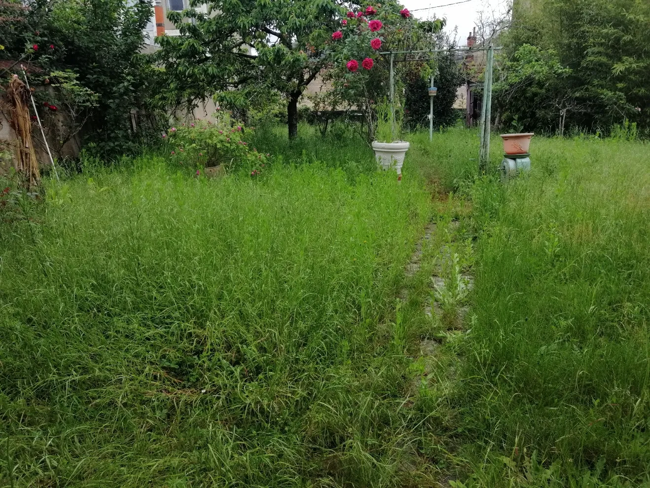 Maison spacieuse 5 chambres à Nevers avec jardin et garage 