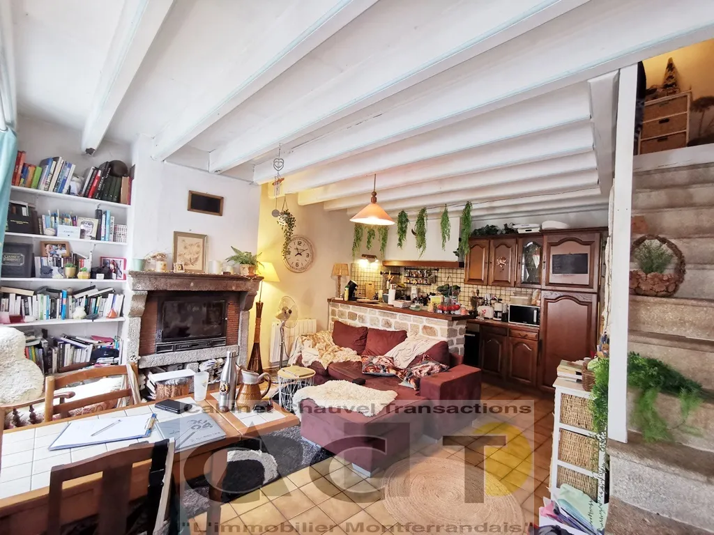 Maison de 57 m² avec terrasse à Montpeyroux à vendre 