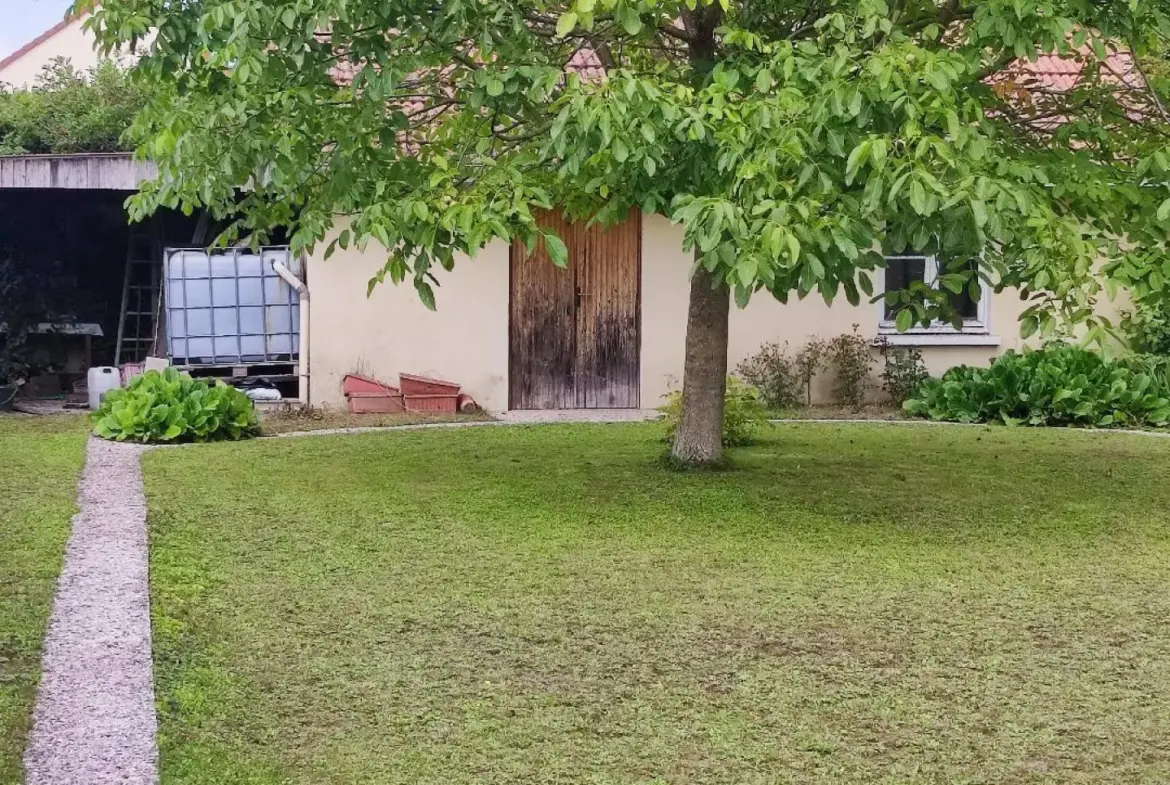 Maison à vendre à La Rivière de Corps - 90 m² sur sous-sol 