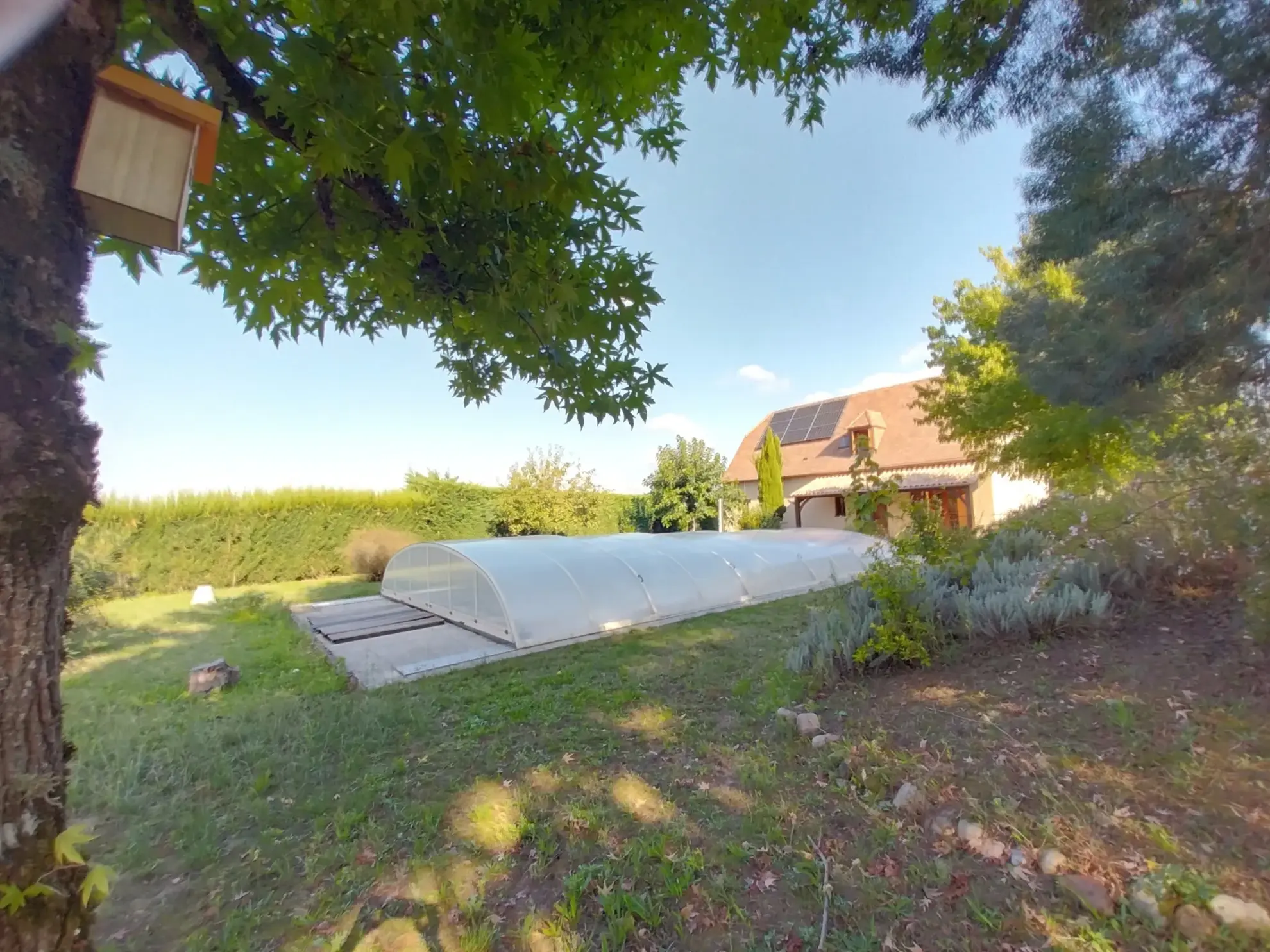 À Prigonrieux, maison à vendre de 4 chambres avec piscine 