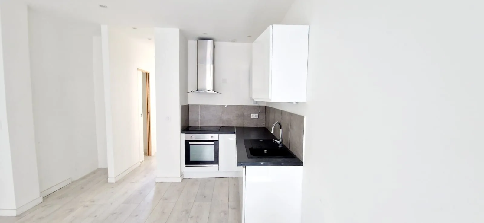 À vendre : Appartement T2 de 45,5 m² à Nice - Rue Molière 