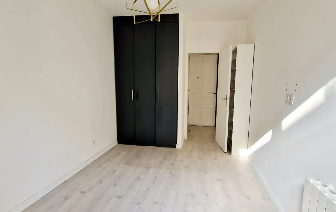 À vendre : Appartement T2 de 45,5 m² à Nice - Rue Molière 