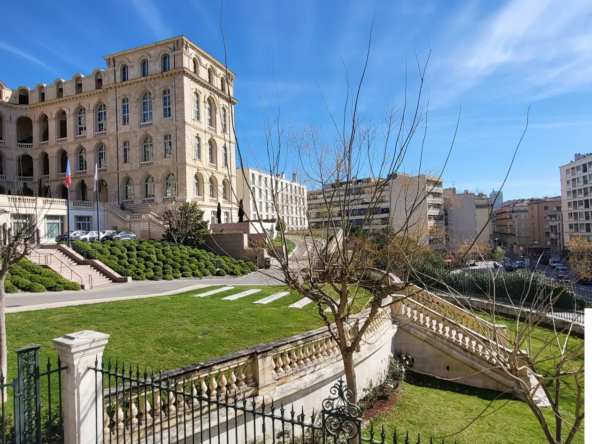 Studio à vendre au cœur de Marseille avec forte rentabilité