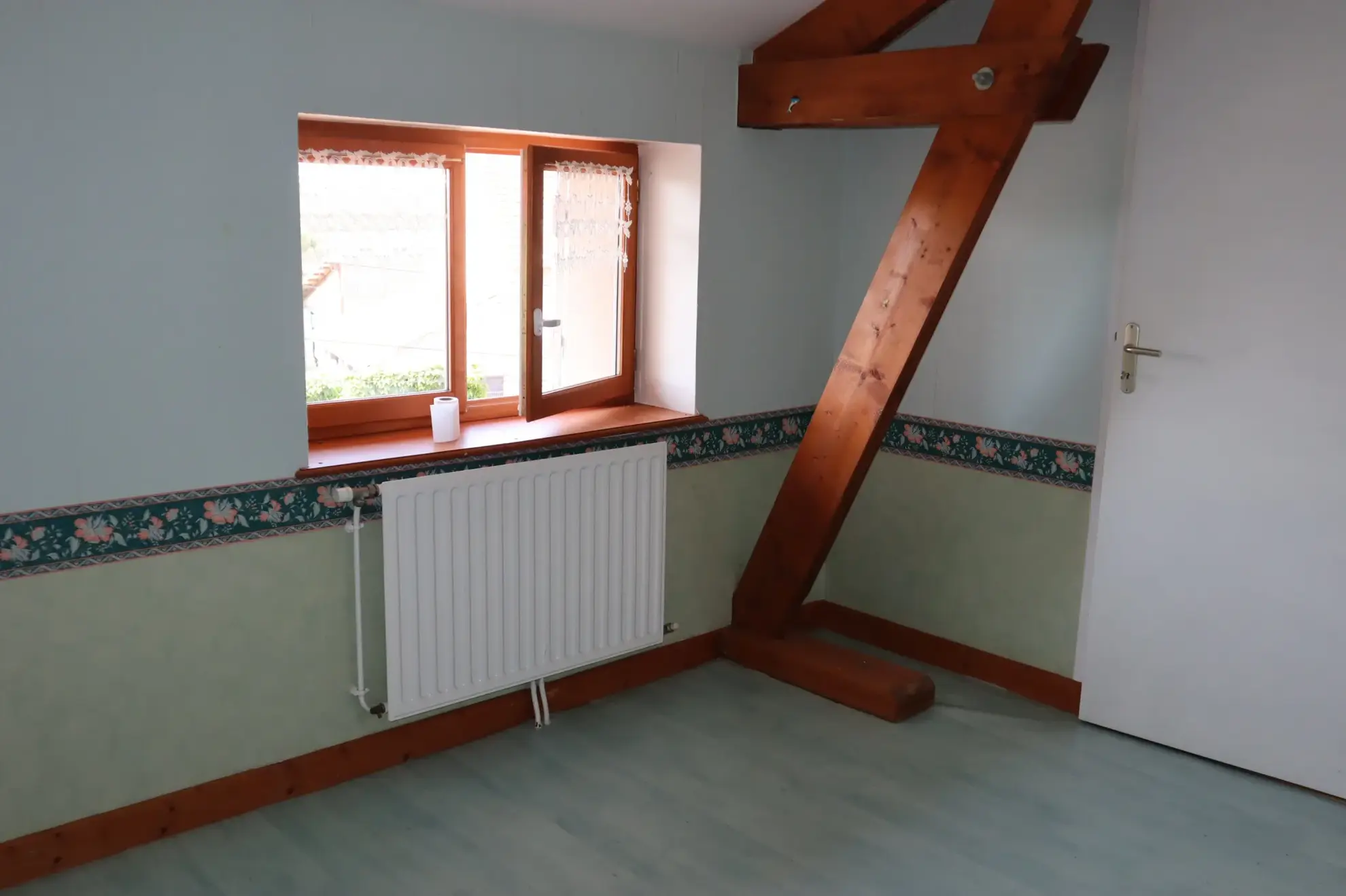 Maison à vendre à Volesvres – 144 m² avec jardin et garage 