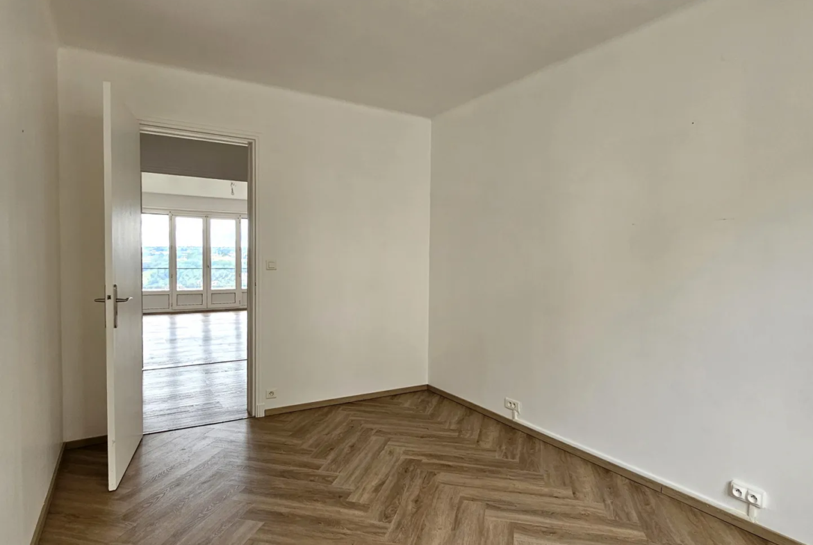 À vendre : Appartement T4 de 116 m² à Rodez avec Terrasse 