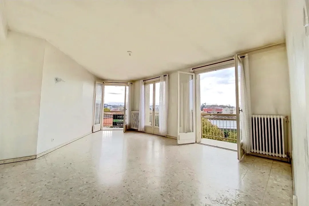 Bel appartement T2 bis de 61 m² à Montauban avec balcon 