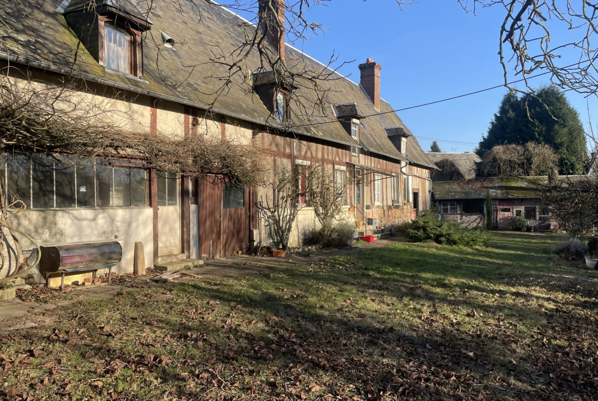 Charmante maison à rénover à Lyons la forêt 