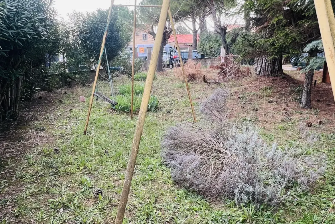 Terrain à bâtir de 315 m² à Lunel Nord 