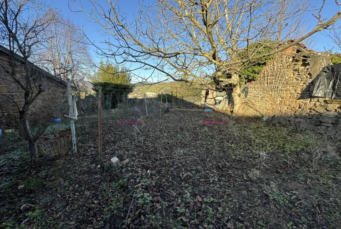 Maison de village de 156 m² à Bourg de Thizy 