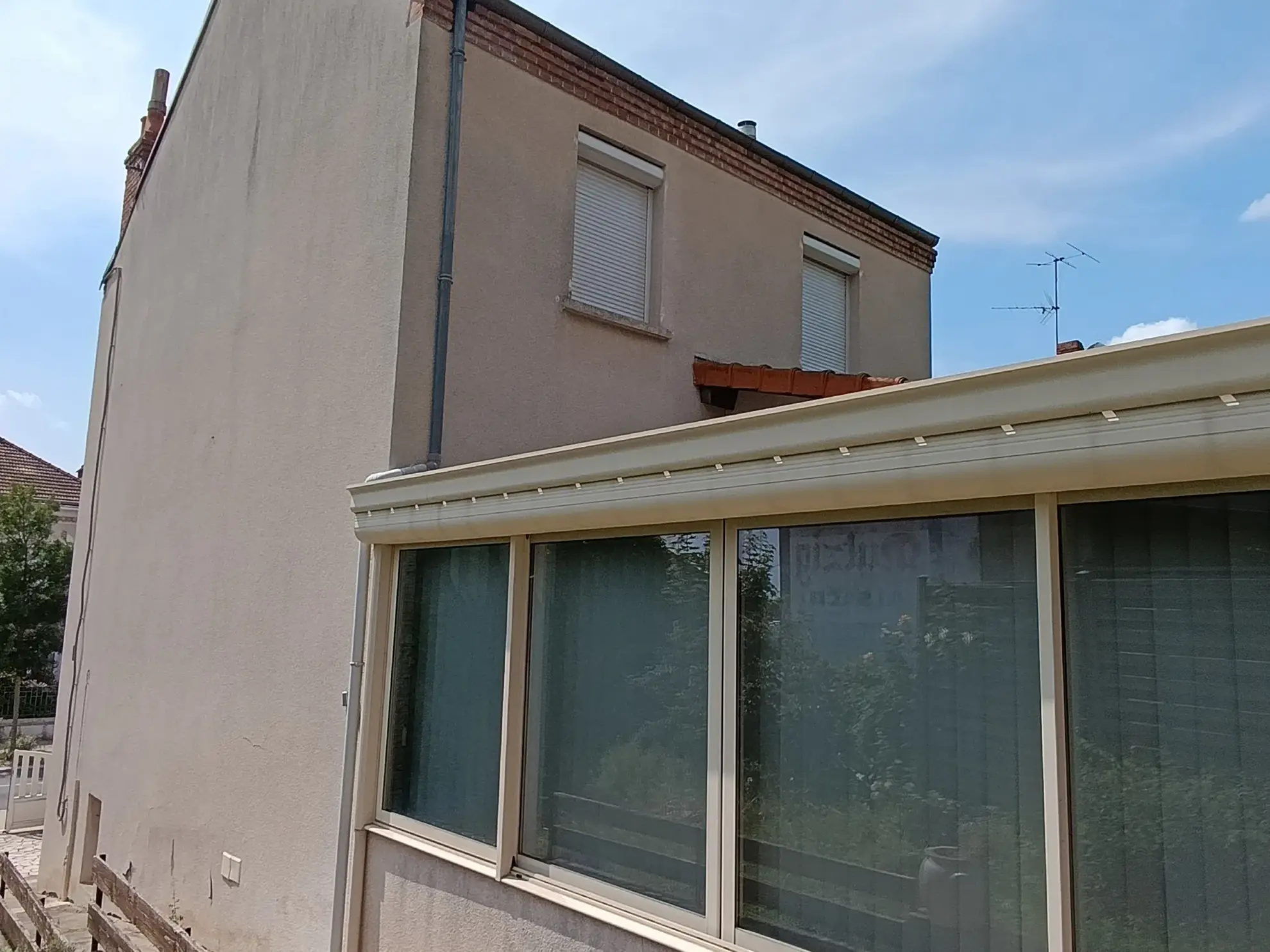 Maison à Vichy avec garage et jardin à vendre 