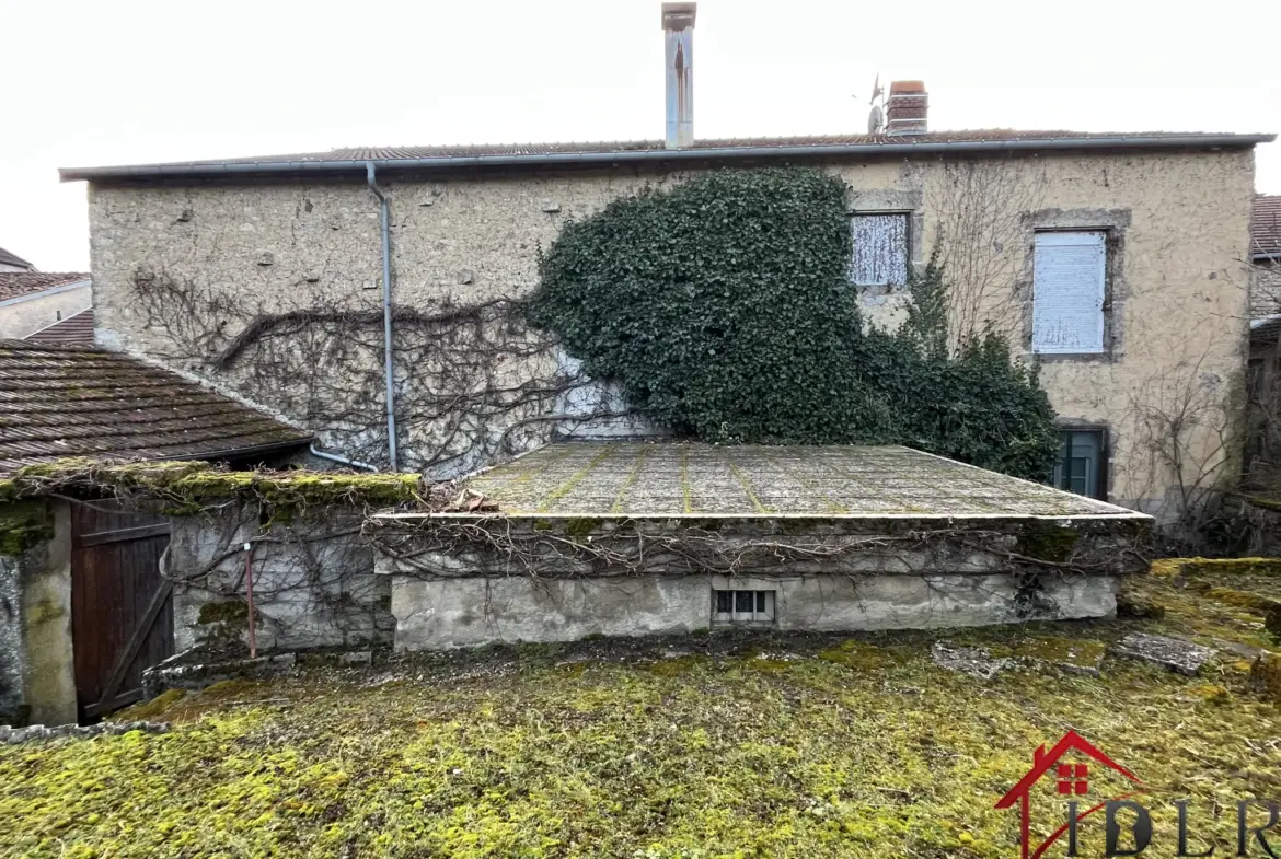 À vendre : Maison familiale spacieuse de 165 m² à Voisey 