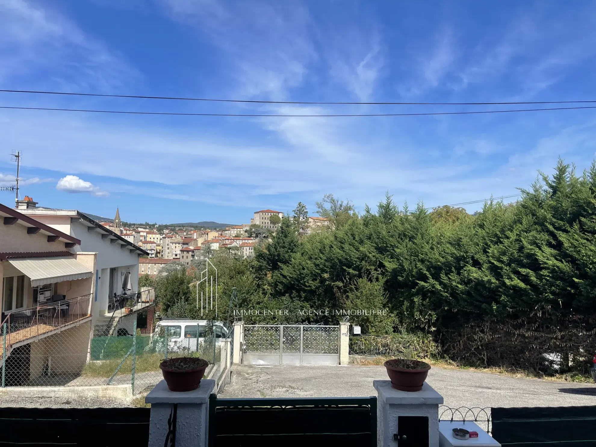 Maison T4 à vendre à Annonay avec jardin et garage 