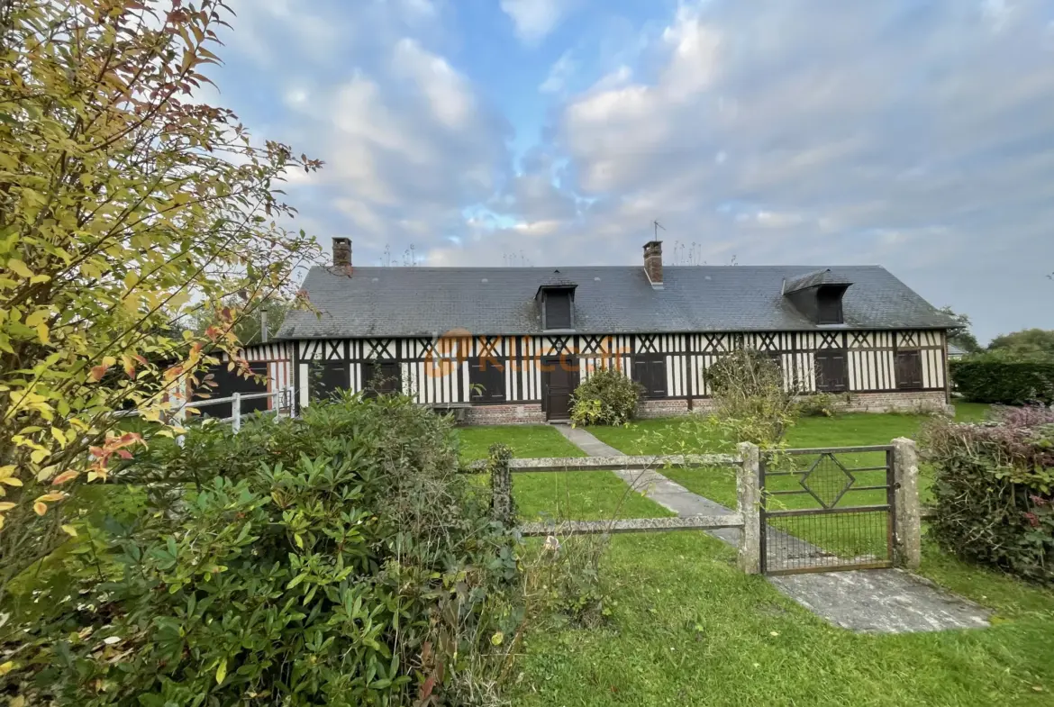 Longère rénovée 6 chambres avec jardin et garage à Luneray 