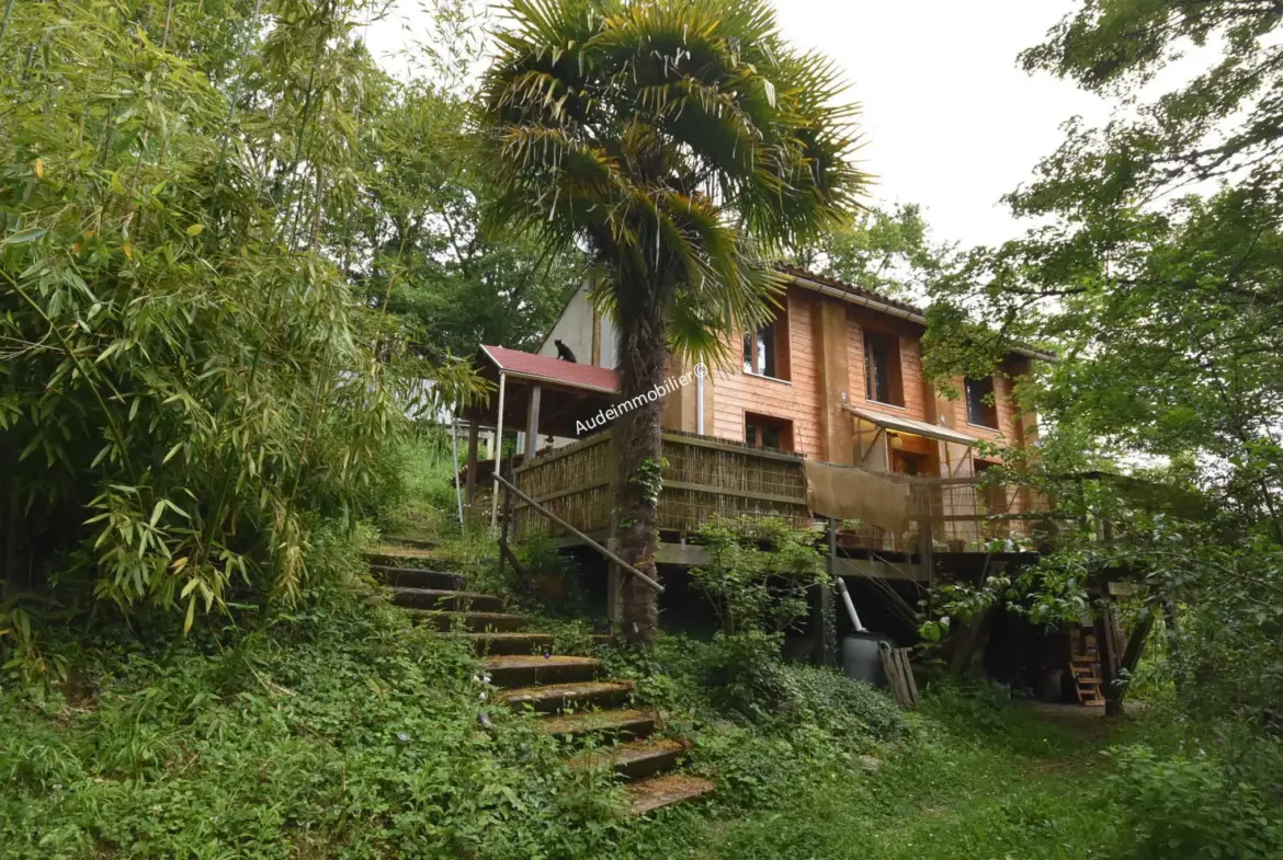 Maison style chalet avec jardin à Limoux 