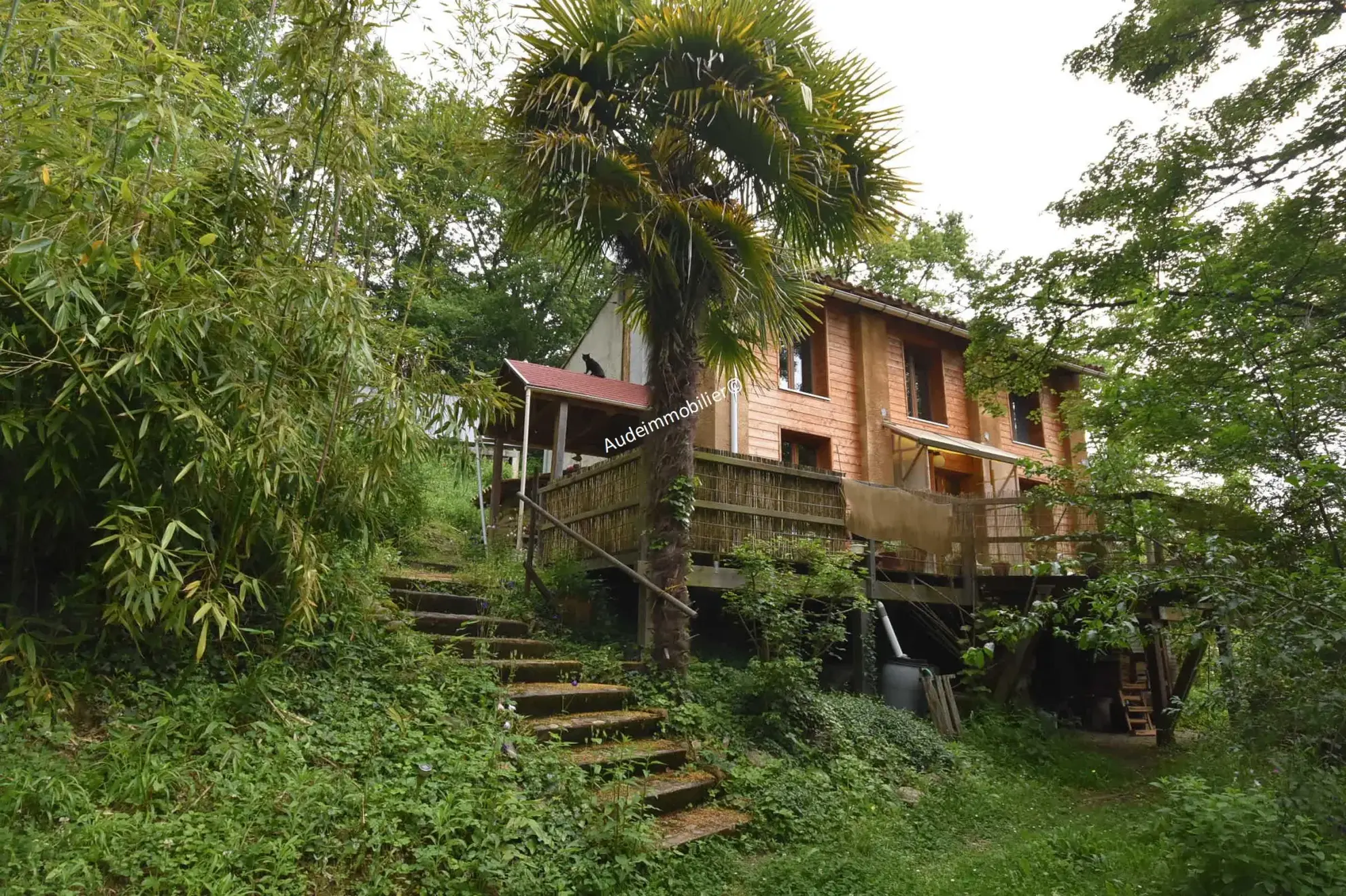 Maison style chalet avec jardin à Limoux 