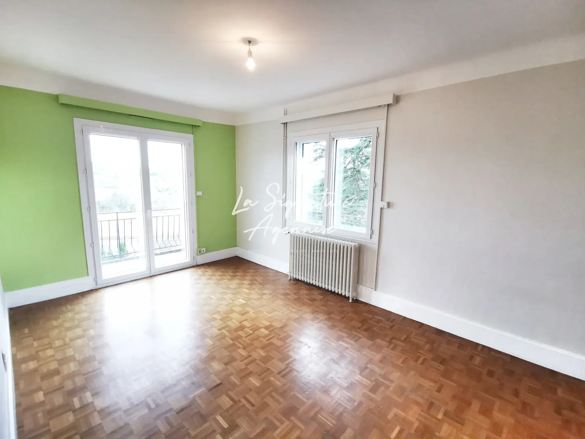 Maison familiale de 10 pièces à vendre avec vue panoramique à Agen 