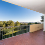 Appartement avec vue mer à vendre à St Laurent du Var