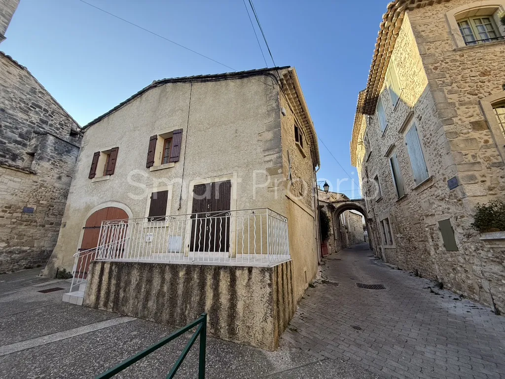 Ancienne maison provençale à vendre à Visan 