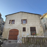 Ancienne maison provençale à vendre à Visan