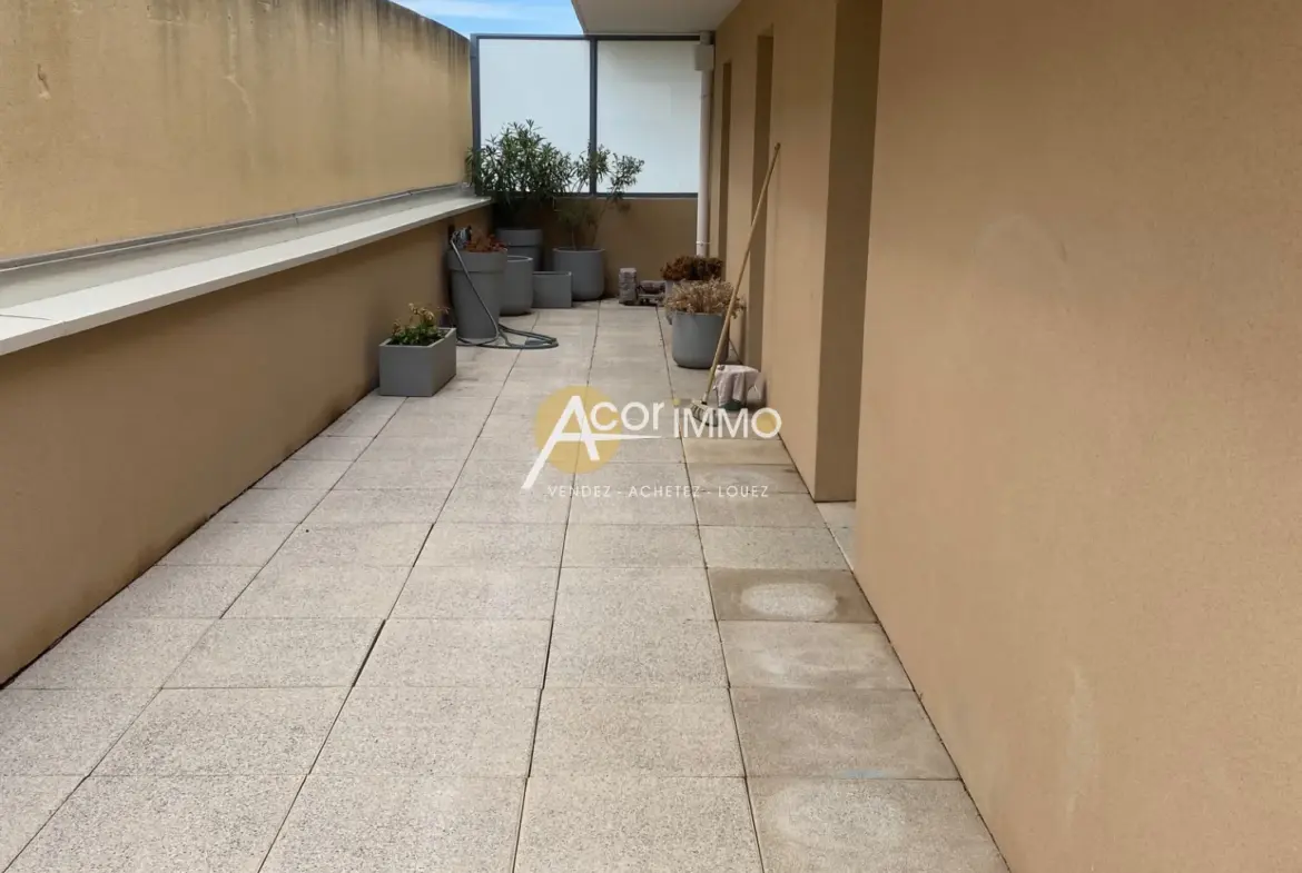 Bel Appartement Type 3 à La Seyne sur Mer avec Terrasse de 50 m² 