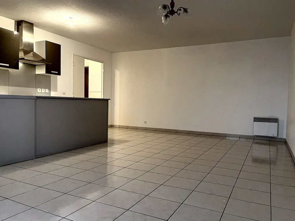 Appartement F2 avec balcon et parking à Draguignan 