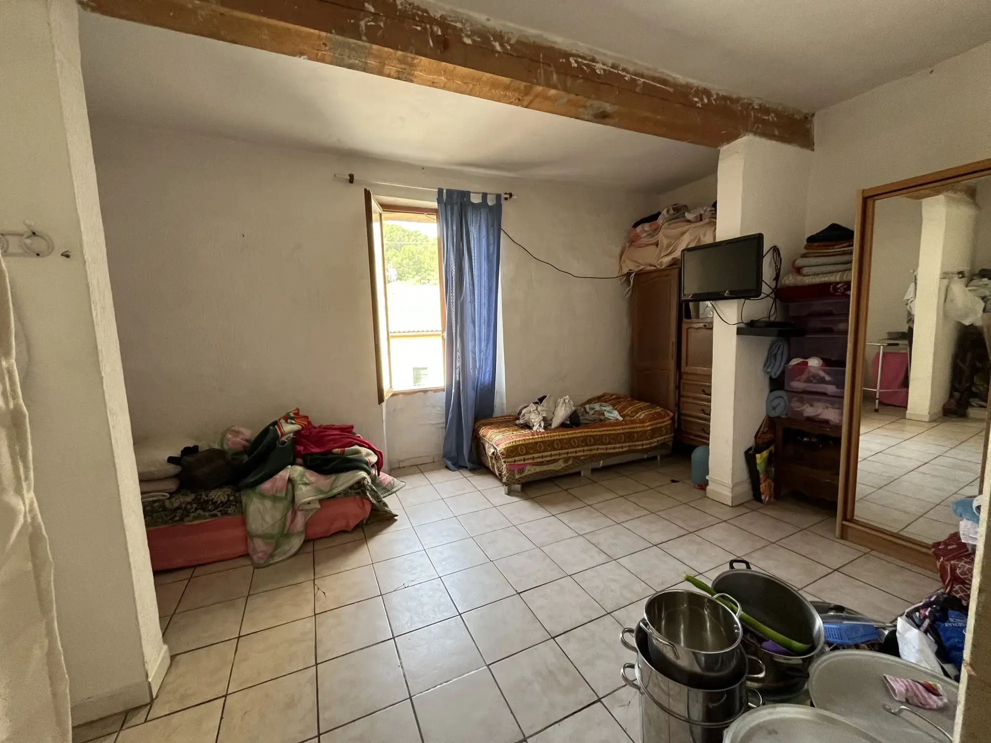 Appartement F3 et grenier aménagé en F4 - Investissement à Le Luc 