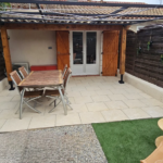 À Forcalqueiret, maison avec jardin et piscine