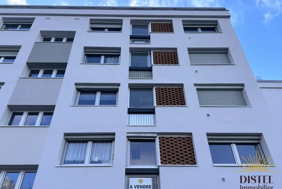 Appartement F3/4 lumineux à vendre à Mundolsheim - 148 400 € 