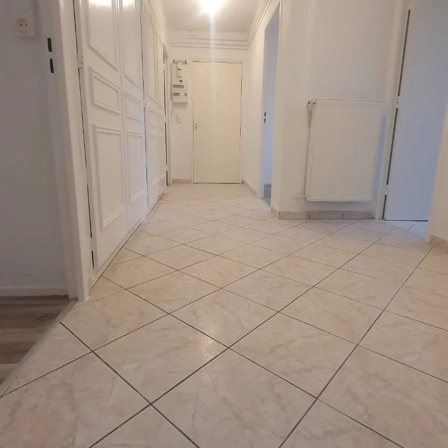 À vendre : Appartement F4 rénové à Forbach, idéal investissement 