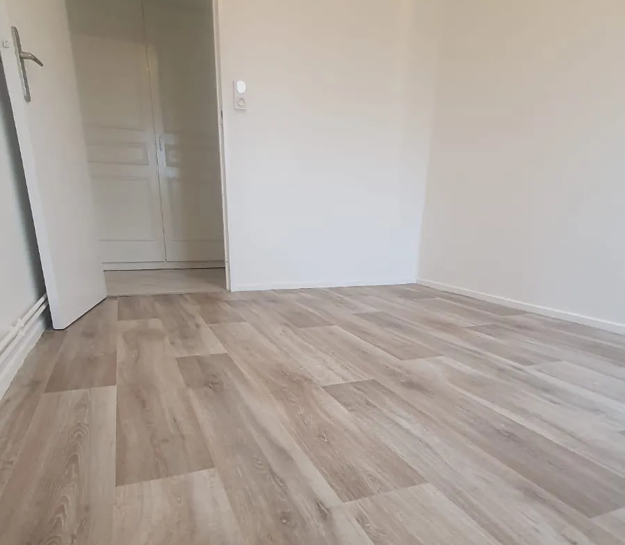 À vendre : Appartement F4 rénové à Forbach, idéal investissement 