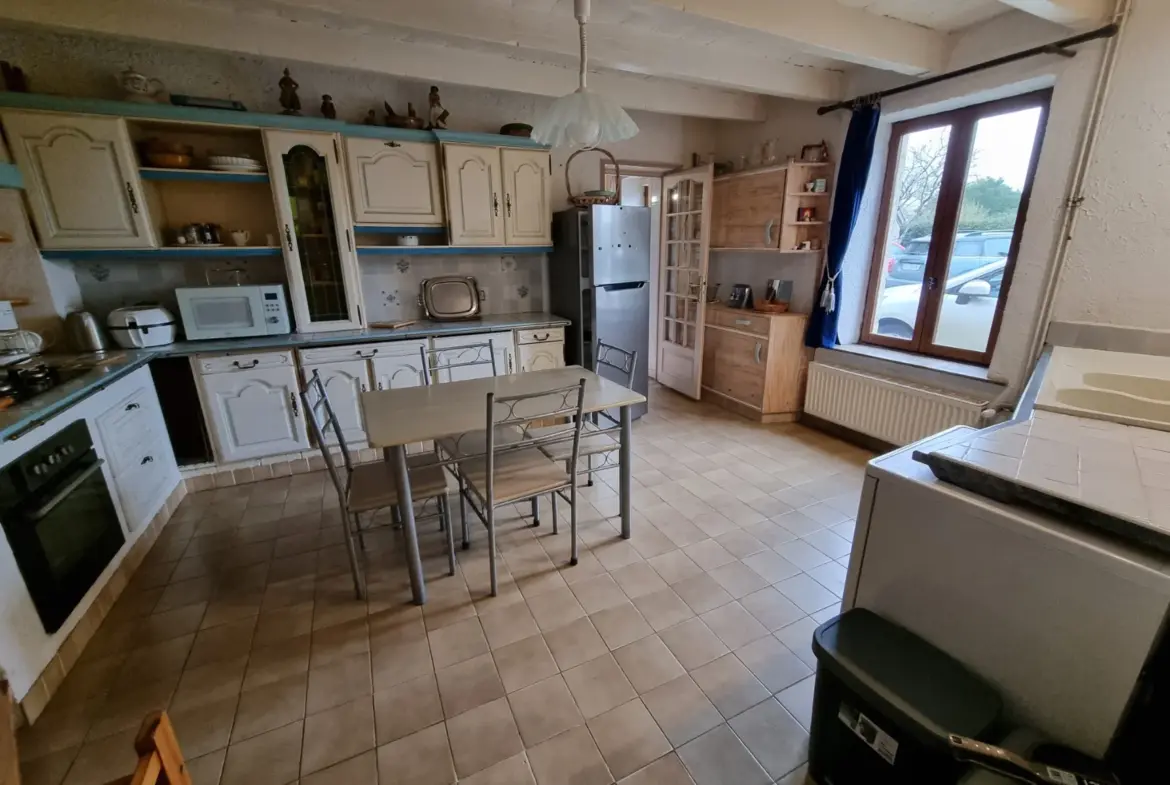 Longère en pierre à vendre à Rinxent avec grand garage 