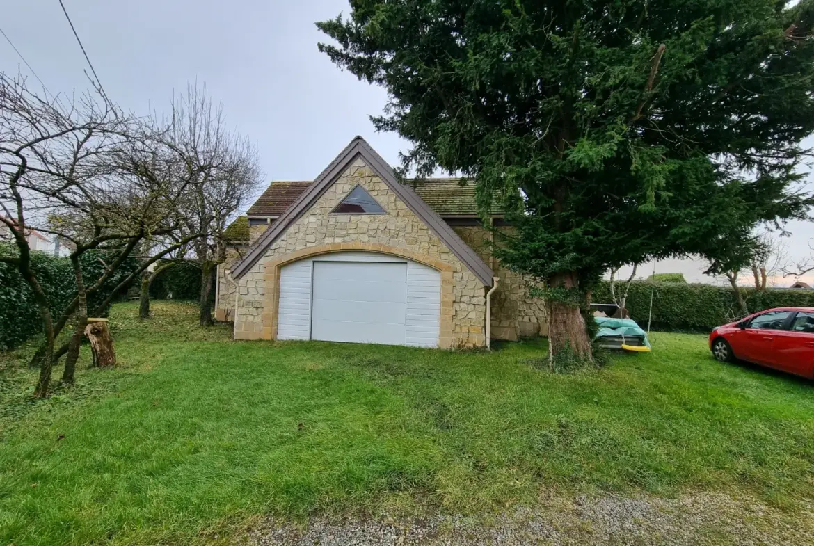 Longère en pierre à vendre à Rinxent avec grand garage 