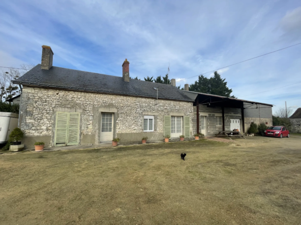 À vendre : Ferme de 27 hectares proche de Noyant