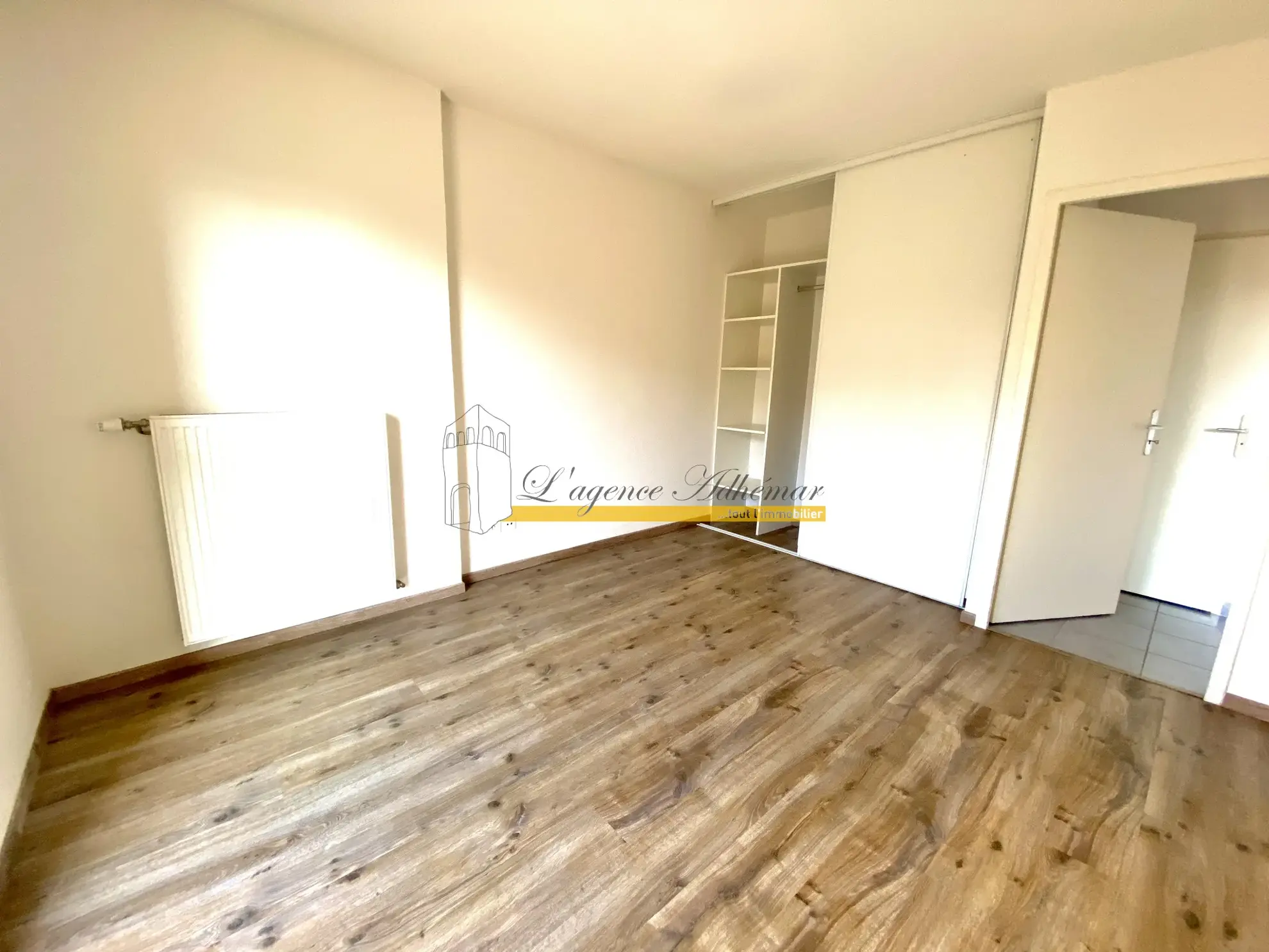 Appartement T2 à vendre à Montélimar, Place Alphonse Aubanel 