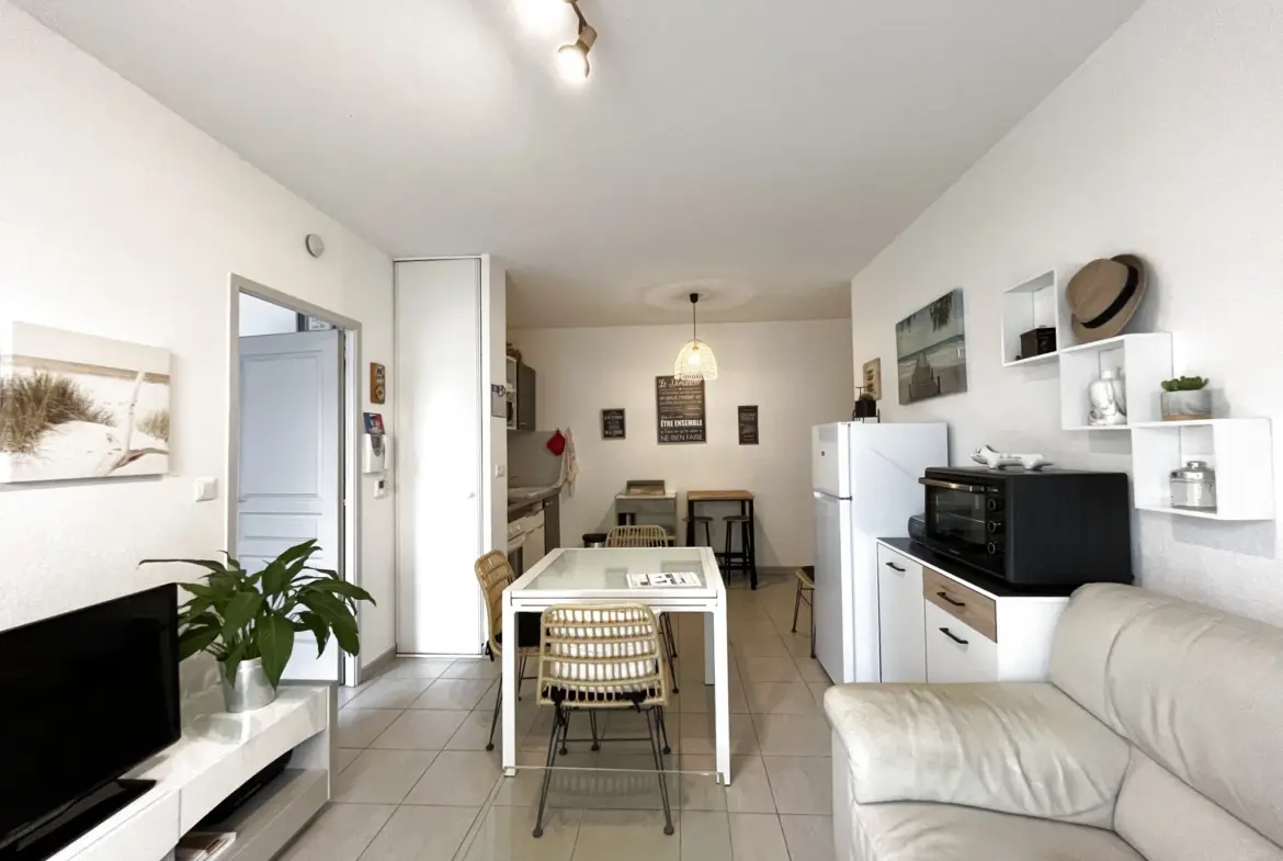 Appartement T2 meublé avec jardin à vendre à Narbonne 