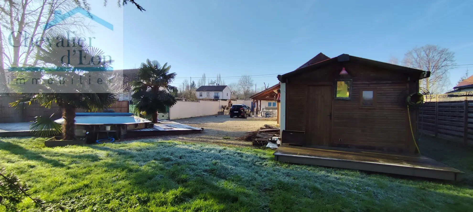 Longère T6 à Chessy les Prés avec 4 chambres et piscine 