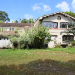 Maison spacieuse à BOUTIERS SAINT-TROJAN avec piscine