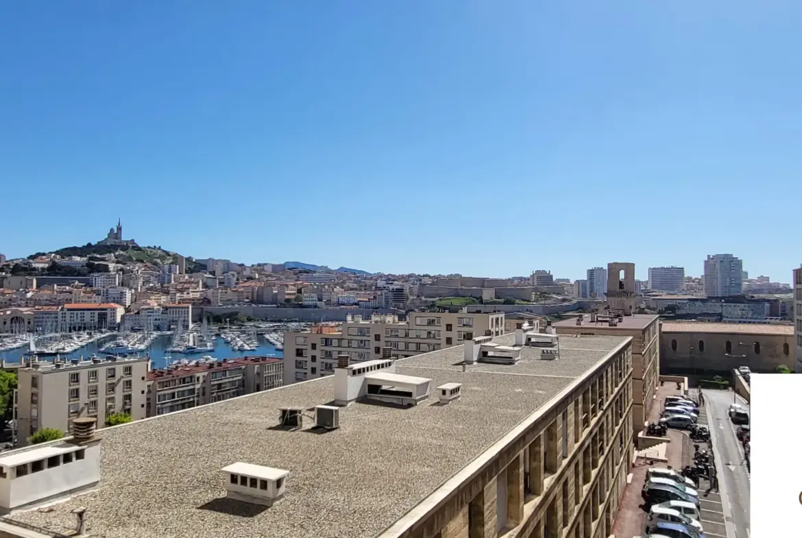 Superbe Appartement avec Vue sur Mer au Vieux Port de Marseille 