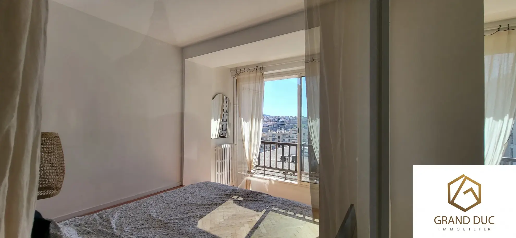 Superbe Appartement avec Vue sur Mer au Vieux Port de Marseille 