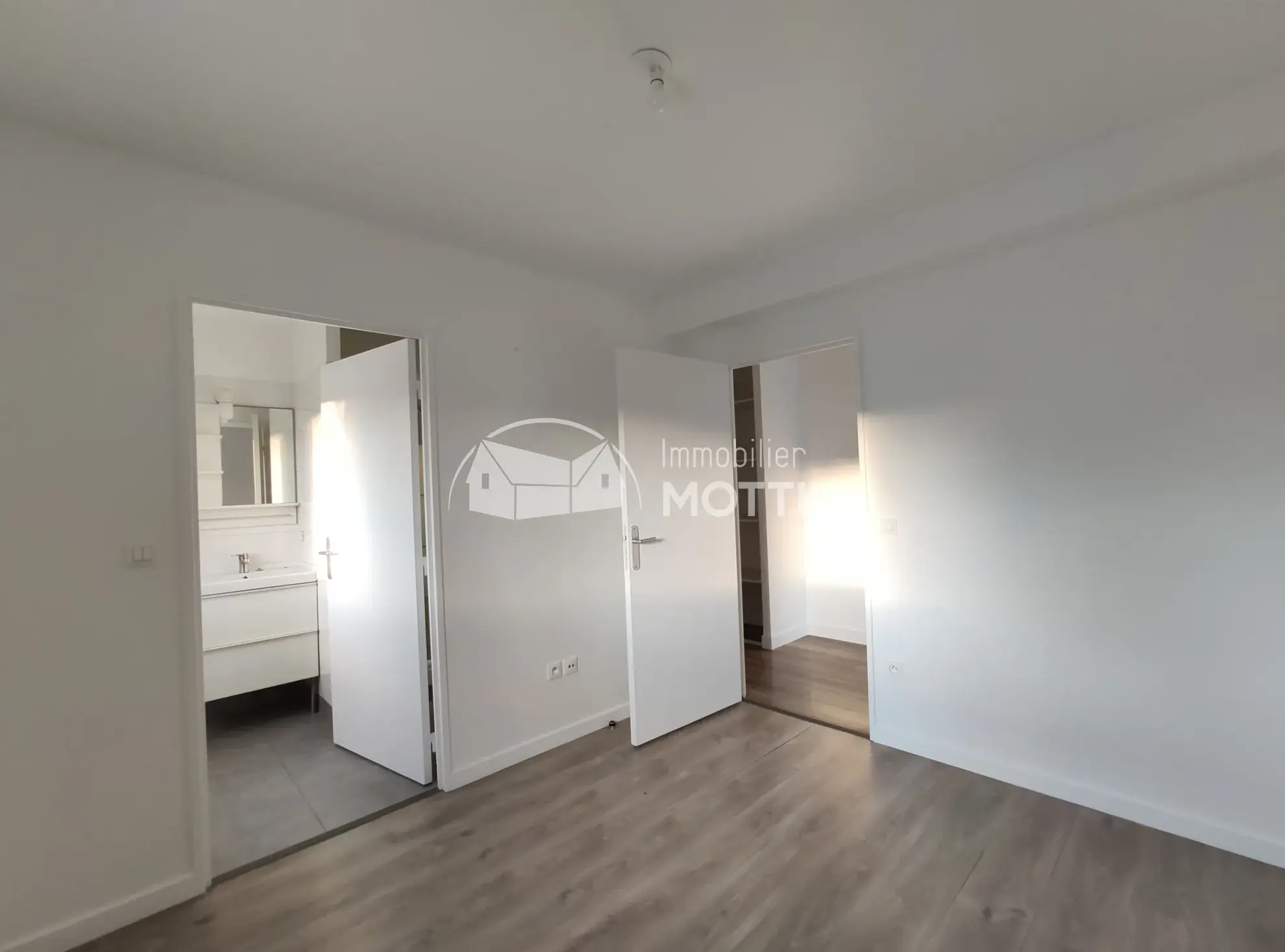 À vendre : Appartement F2 avec terrasse à Vitry-sur-Seine 