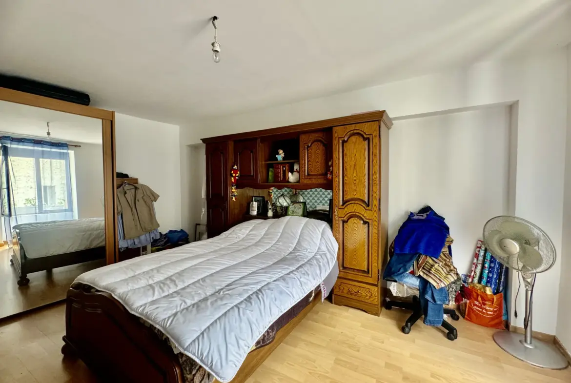 Maison 120 m² à vendre à Issou avec jardin et garage 