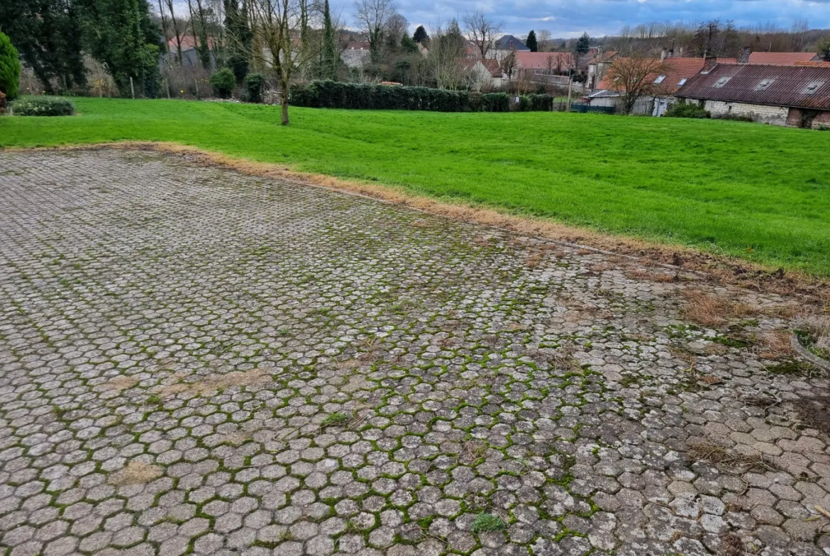 Maison individuelle à Fiennes sur grand terrain avec vue imprenable 