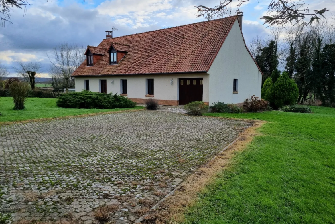 Maison individuelle à Fiennes sur grand terrain avec vue imprenable 