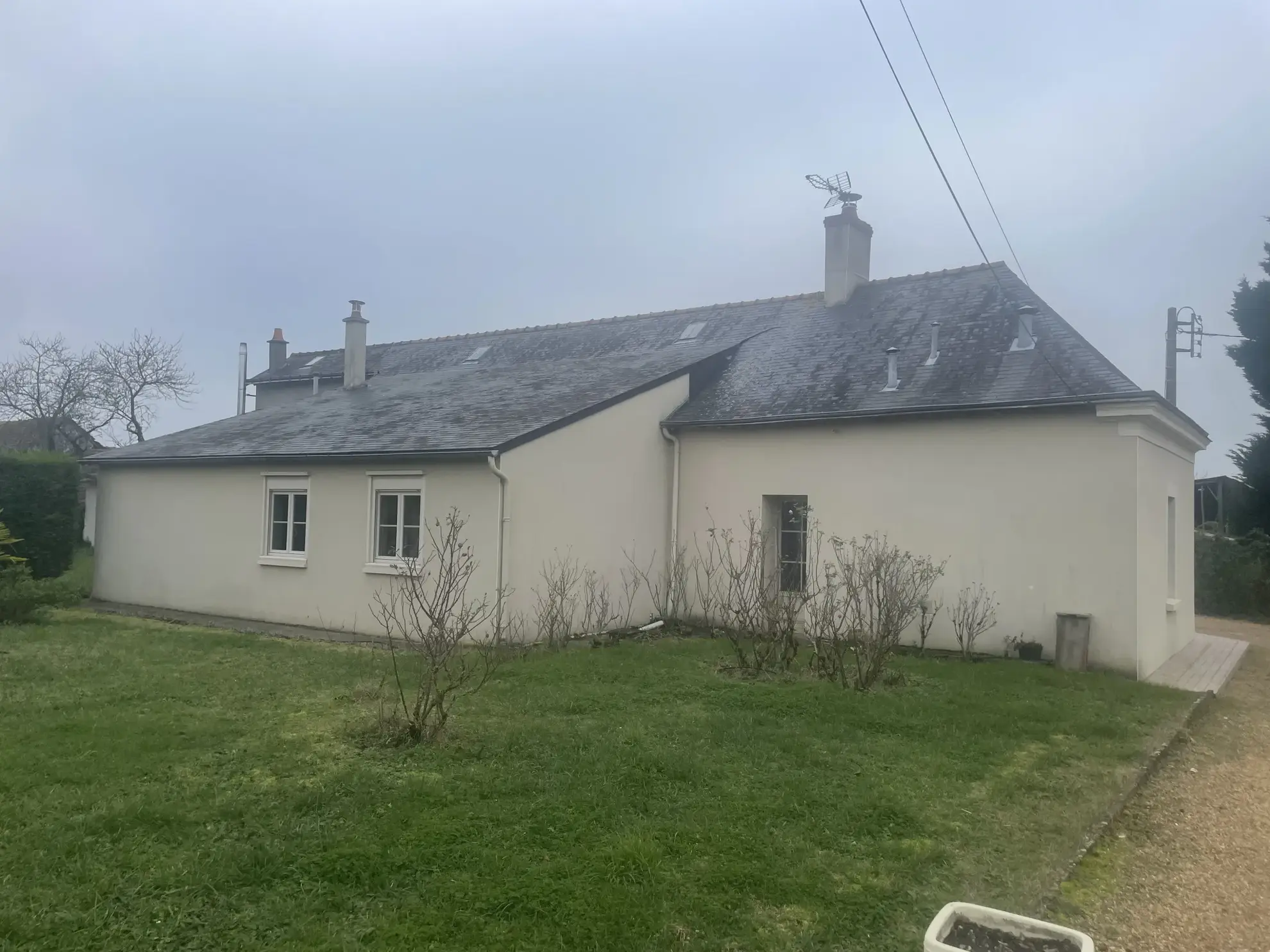 Maison de campagne à vendre à Noyant - 137 m² 