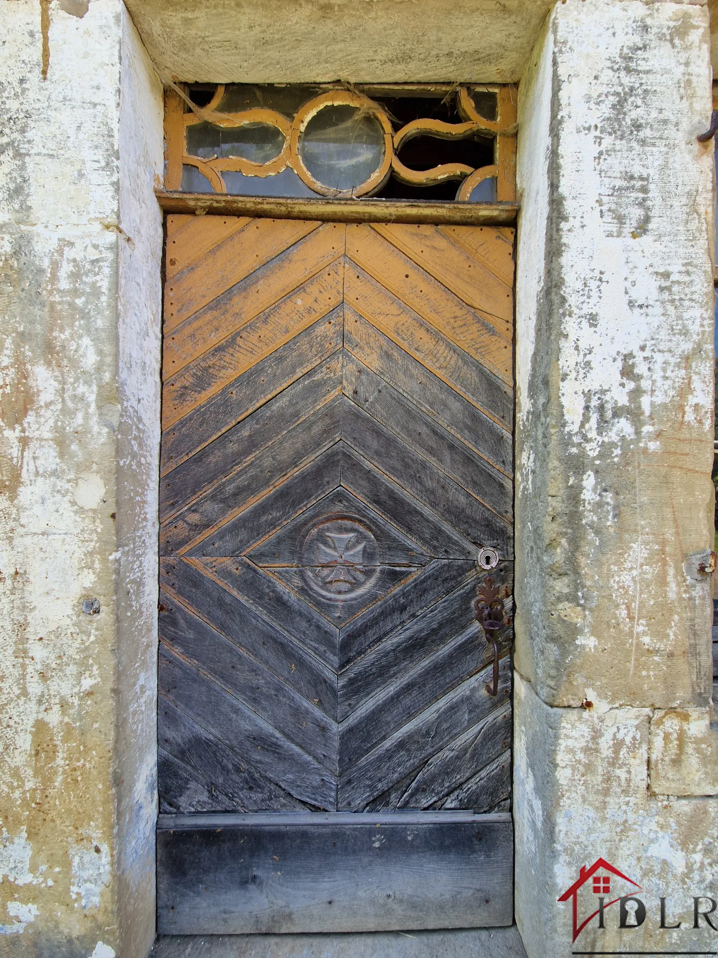 Ancienne ferme agricole à rénover à Villars st Marcellin 