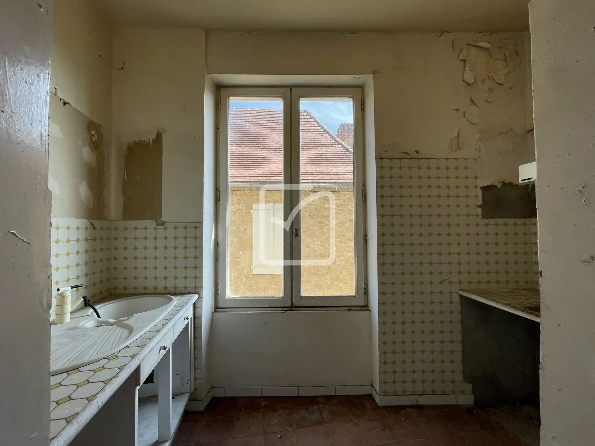 Demeure de caractère à vendre à Gourdon - 200 m² de potentiel 