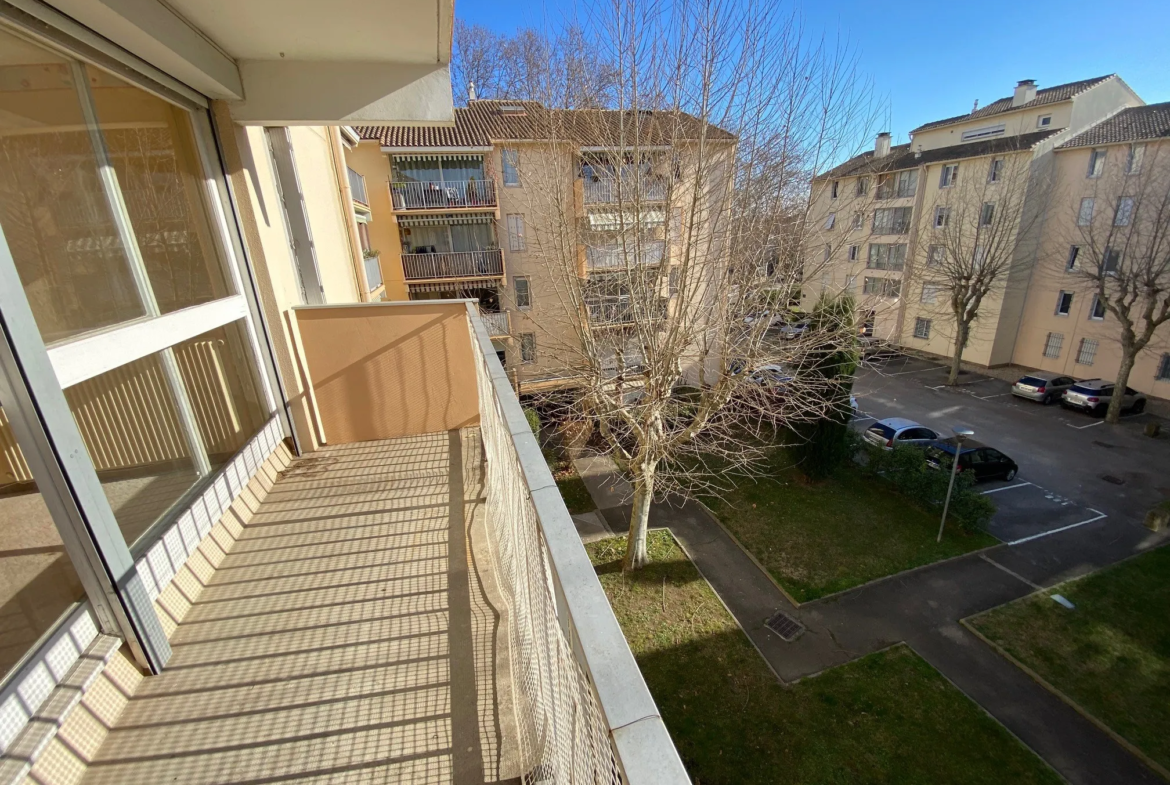 Appartement T3 lumineux à vendre à Nîmes - 76 m² 