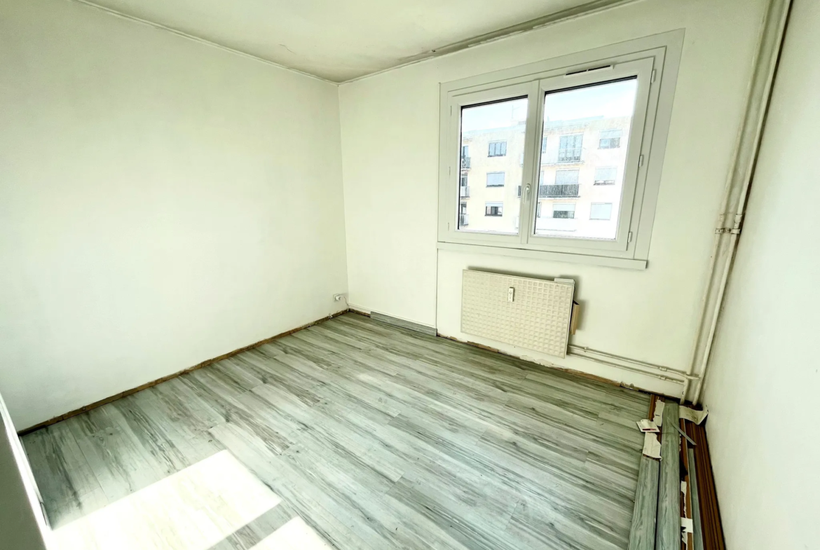 Appartement T2 lumineux avec balcon et parking à Décines-Charpieu 