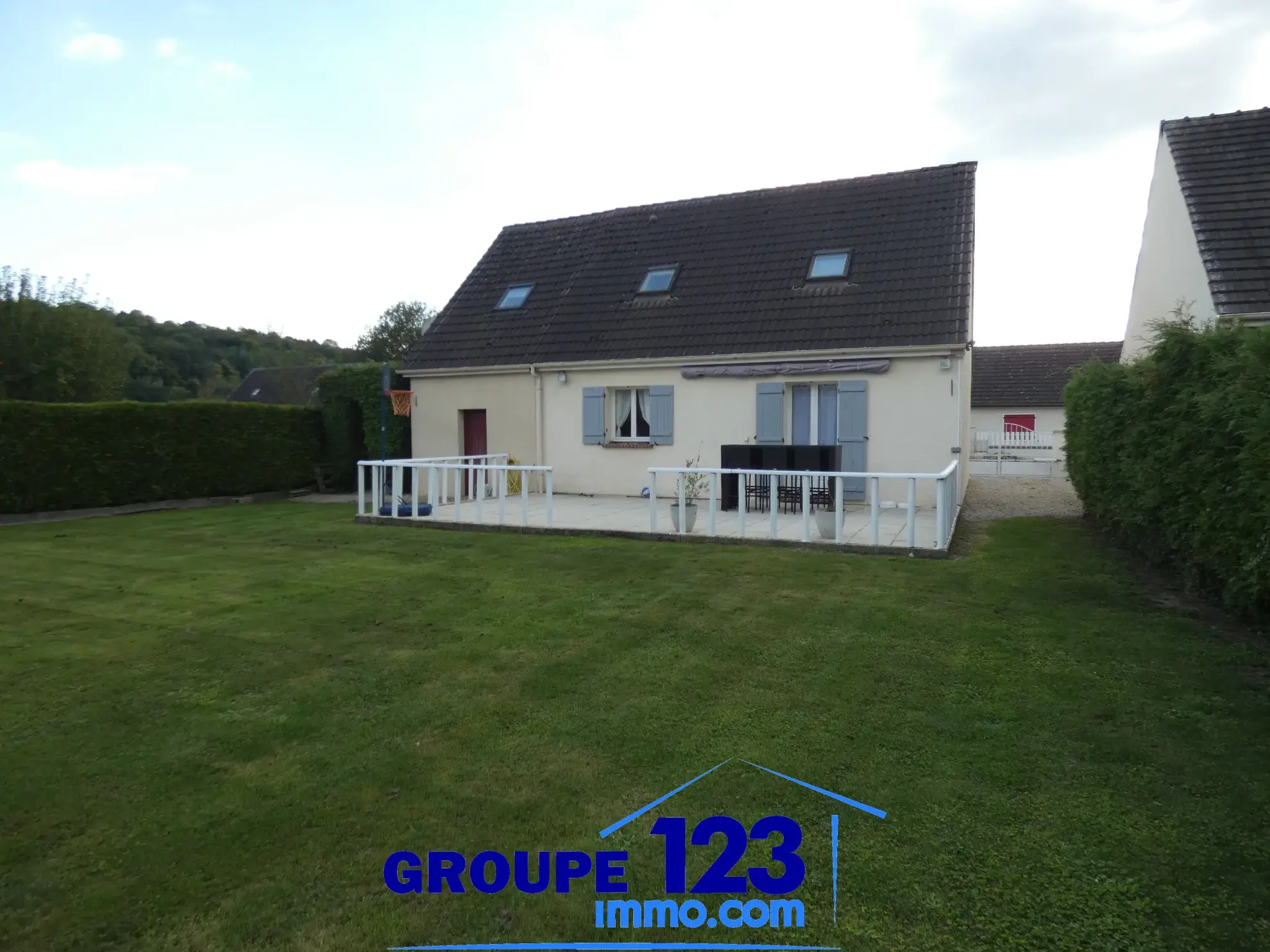 Maison 3 chambres à Turny avec piscine et terrasse 